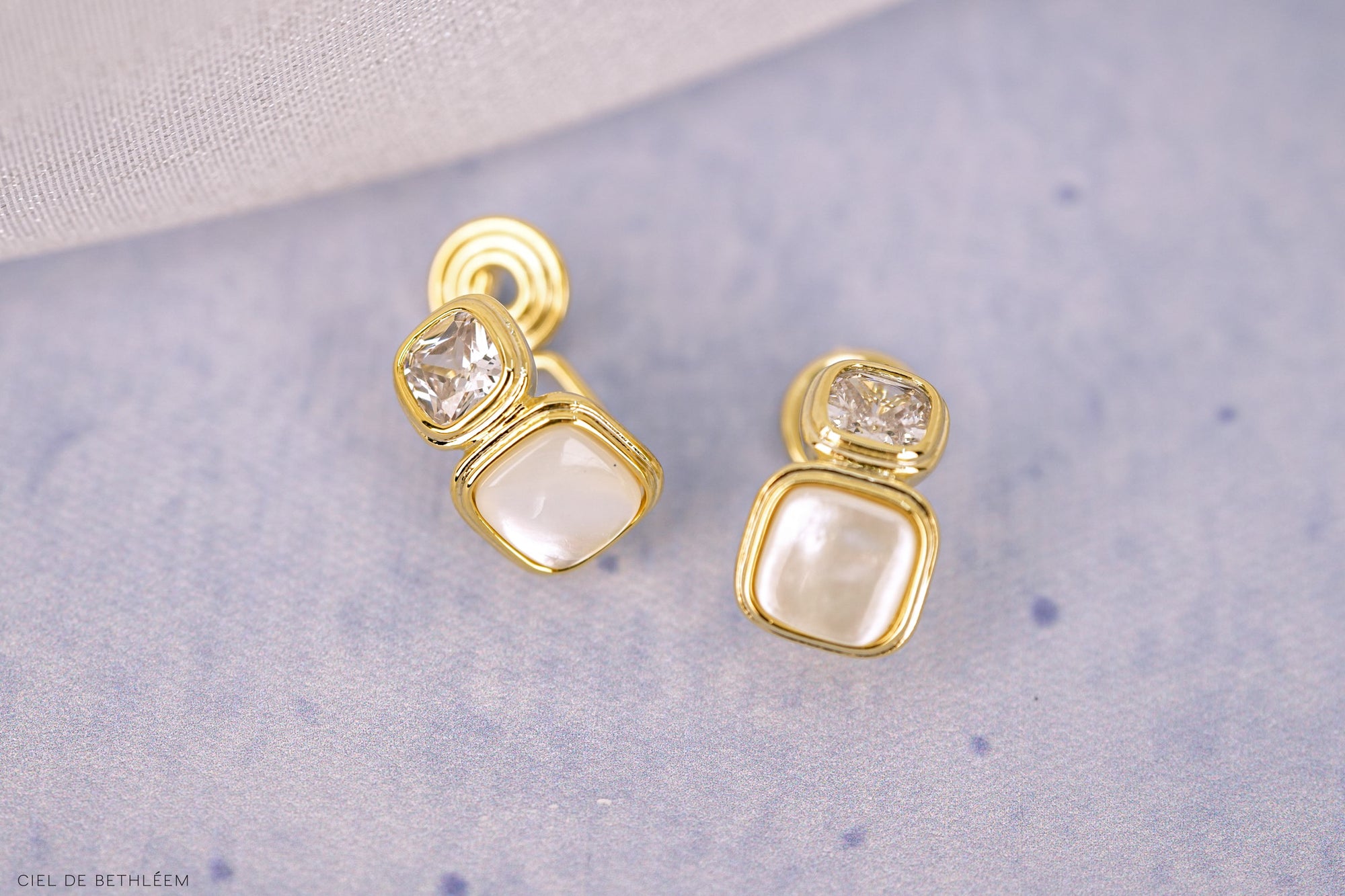 Glacial Ice Clip-on Earrings