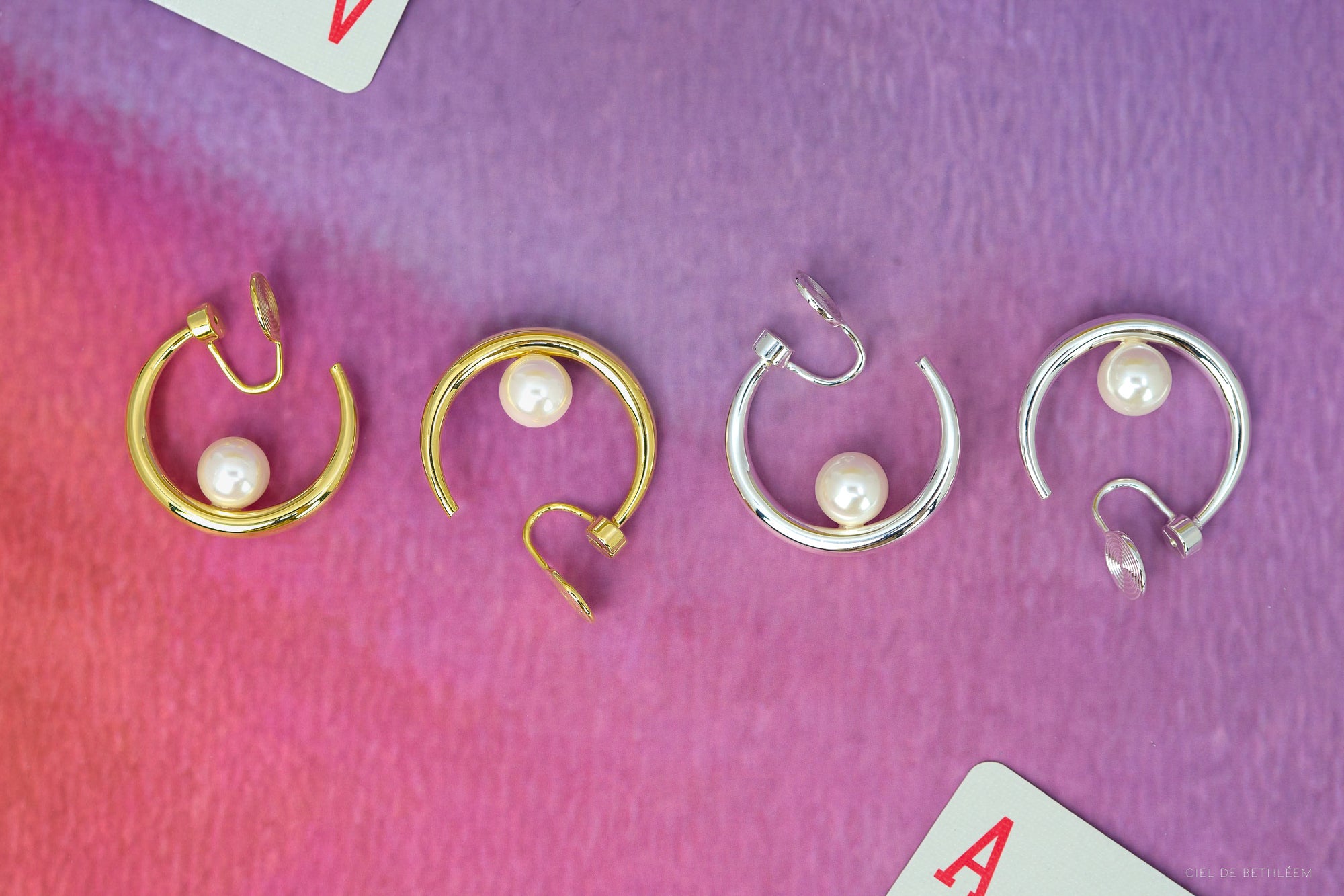 Circle Pearl Hoops