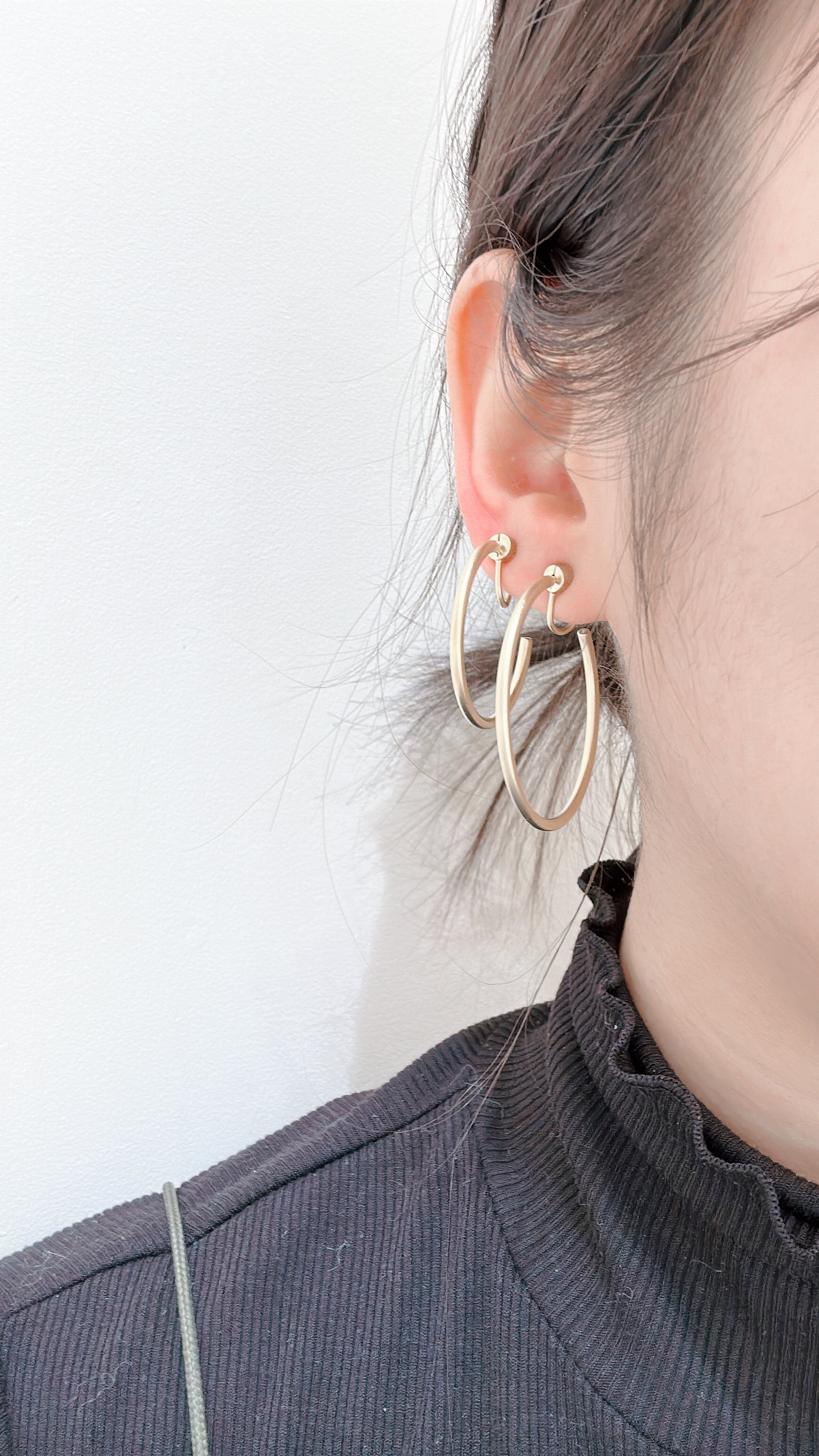 Circle Hoop Earrings - Matte - Small