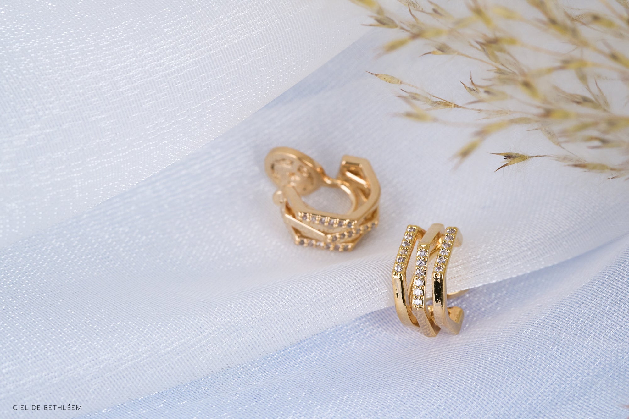 Mini Timeless Hoop