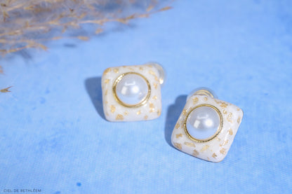 Victoria Pearl Earrings