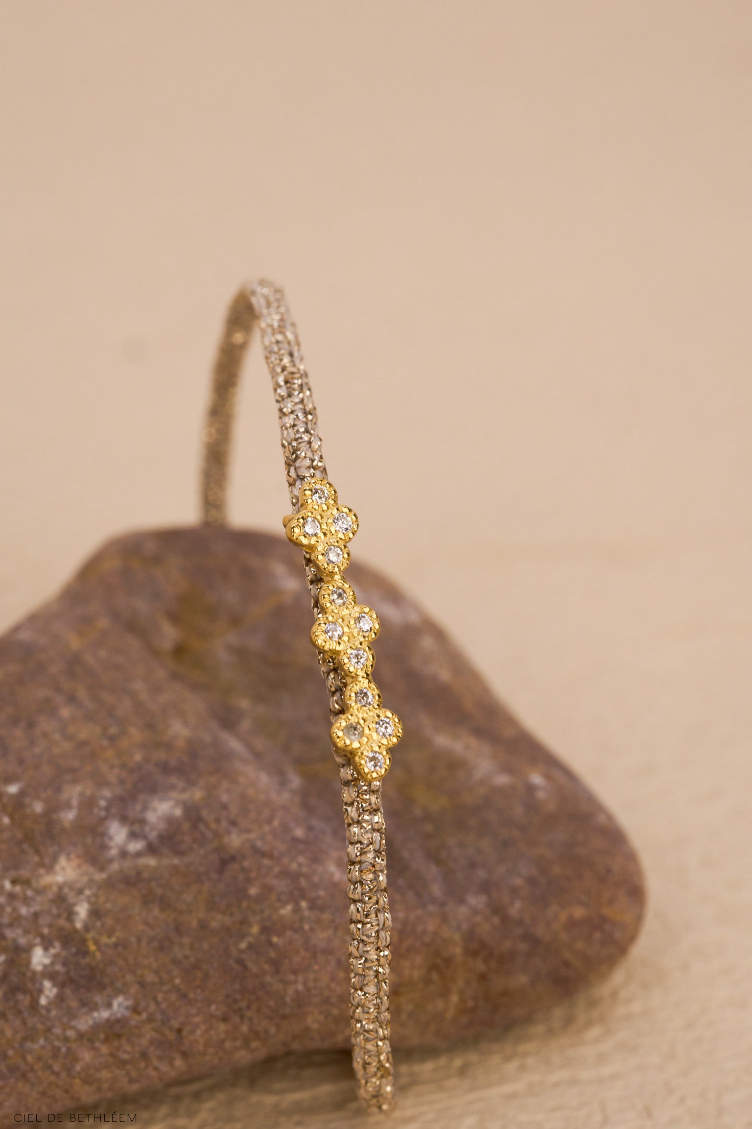 深深熱愛這生命 手鏈 / Cherish This Life with Unbounded Devotion bracelet