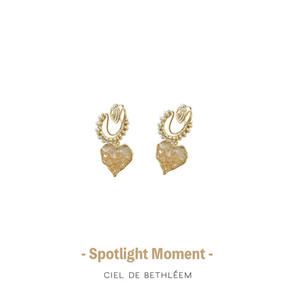 Spotlight Moment