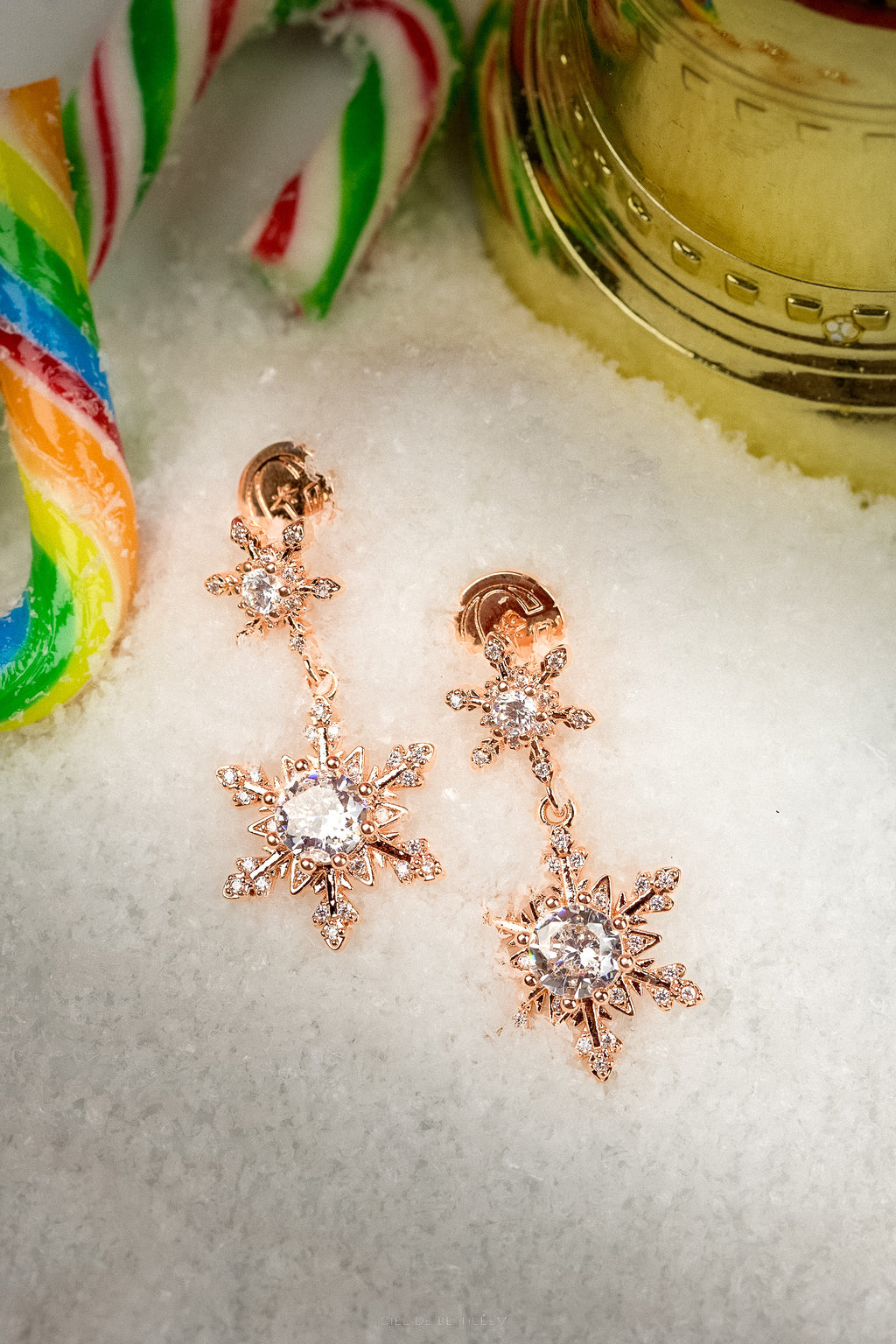 Snowy Wish Clip-on Earrings