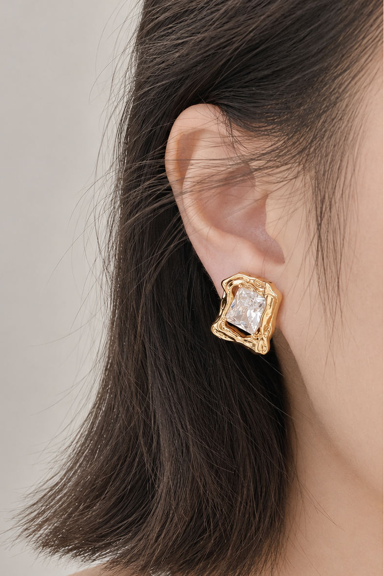 Charm Ovate Earrings