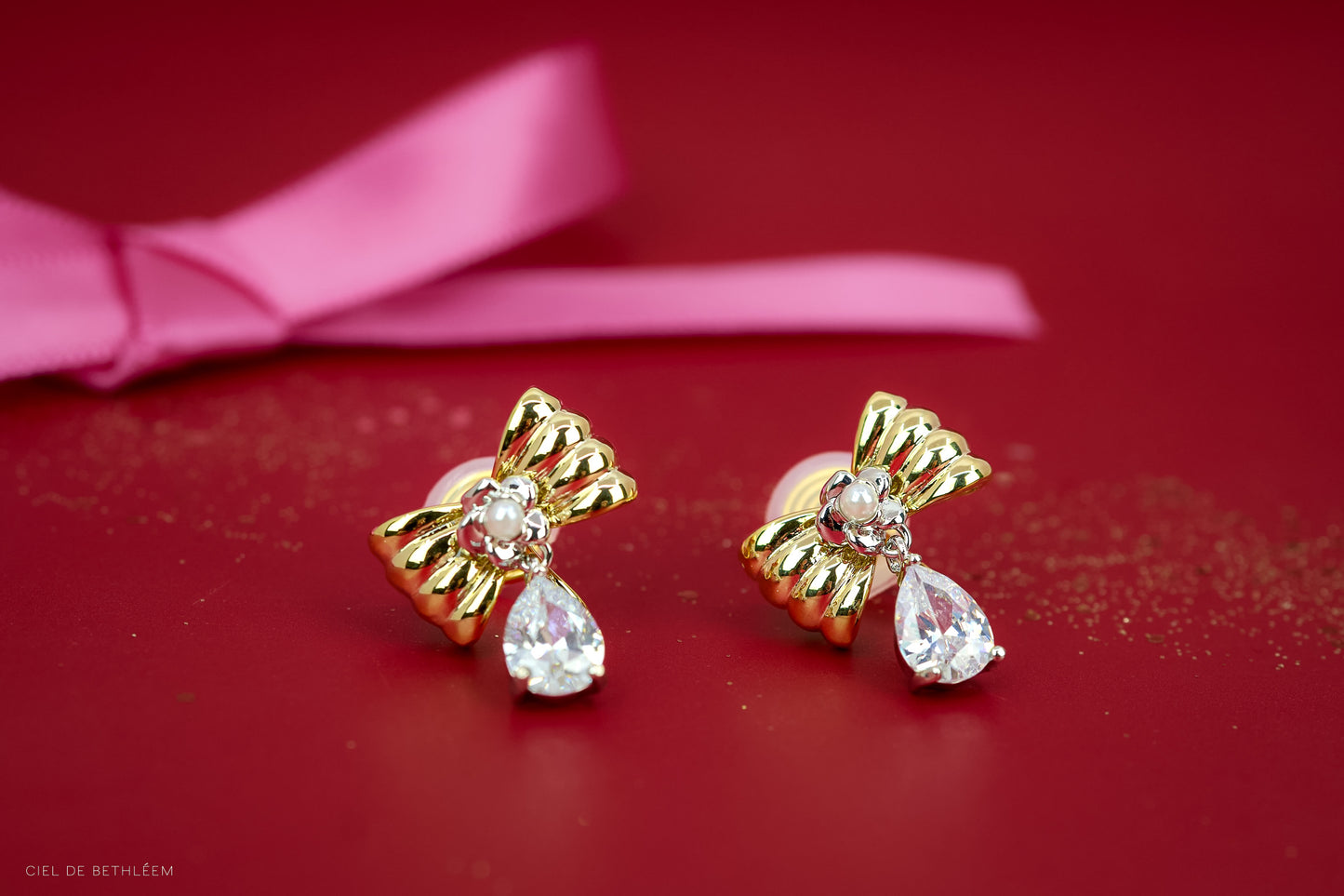 Twinkling Bow Drops