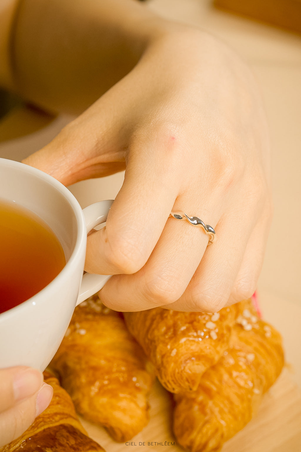 Drift Ring - Whisper