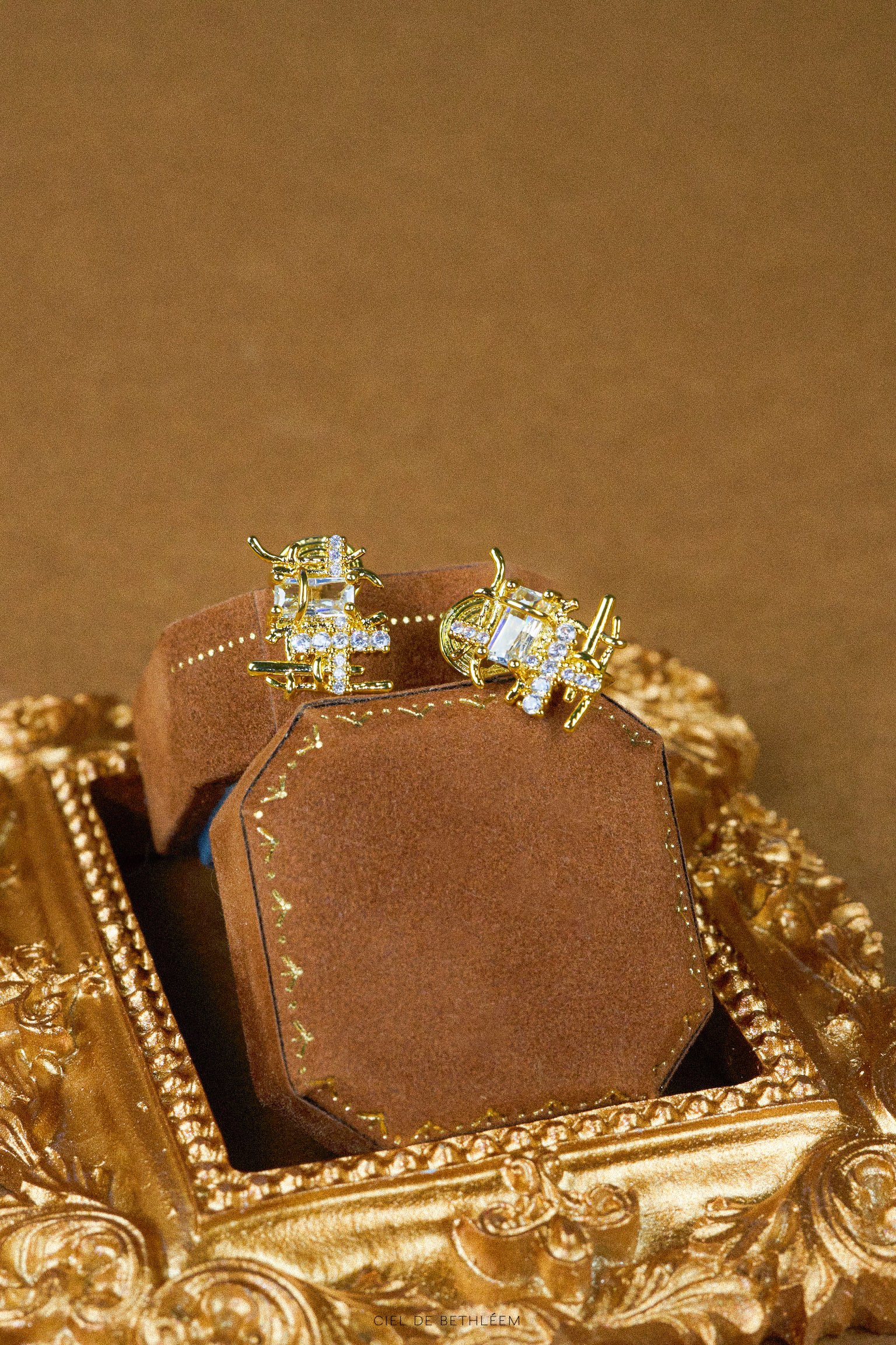 Golden Grid Clip-on Earrings