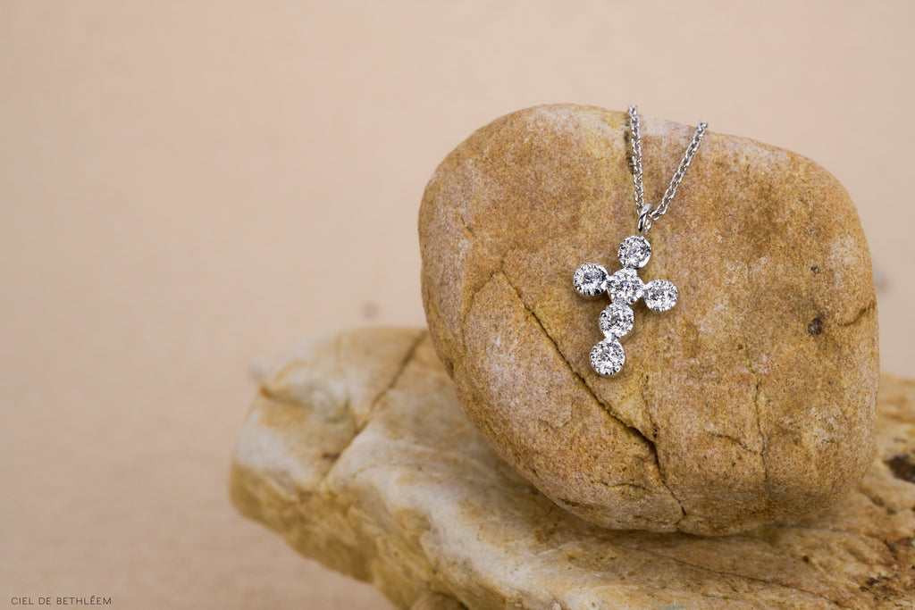 星星聚滿了夜空 頸鏈 / Sky Adorned With Countless Stars necklace