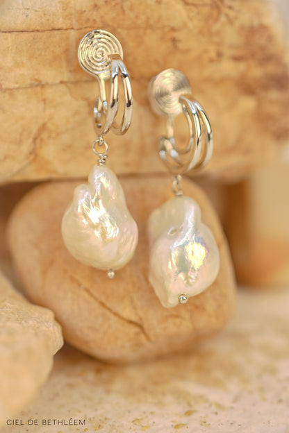 Natural Baroque Pearl Hoop Clip-on Earrings