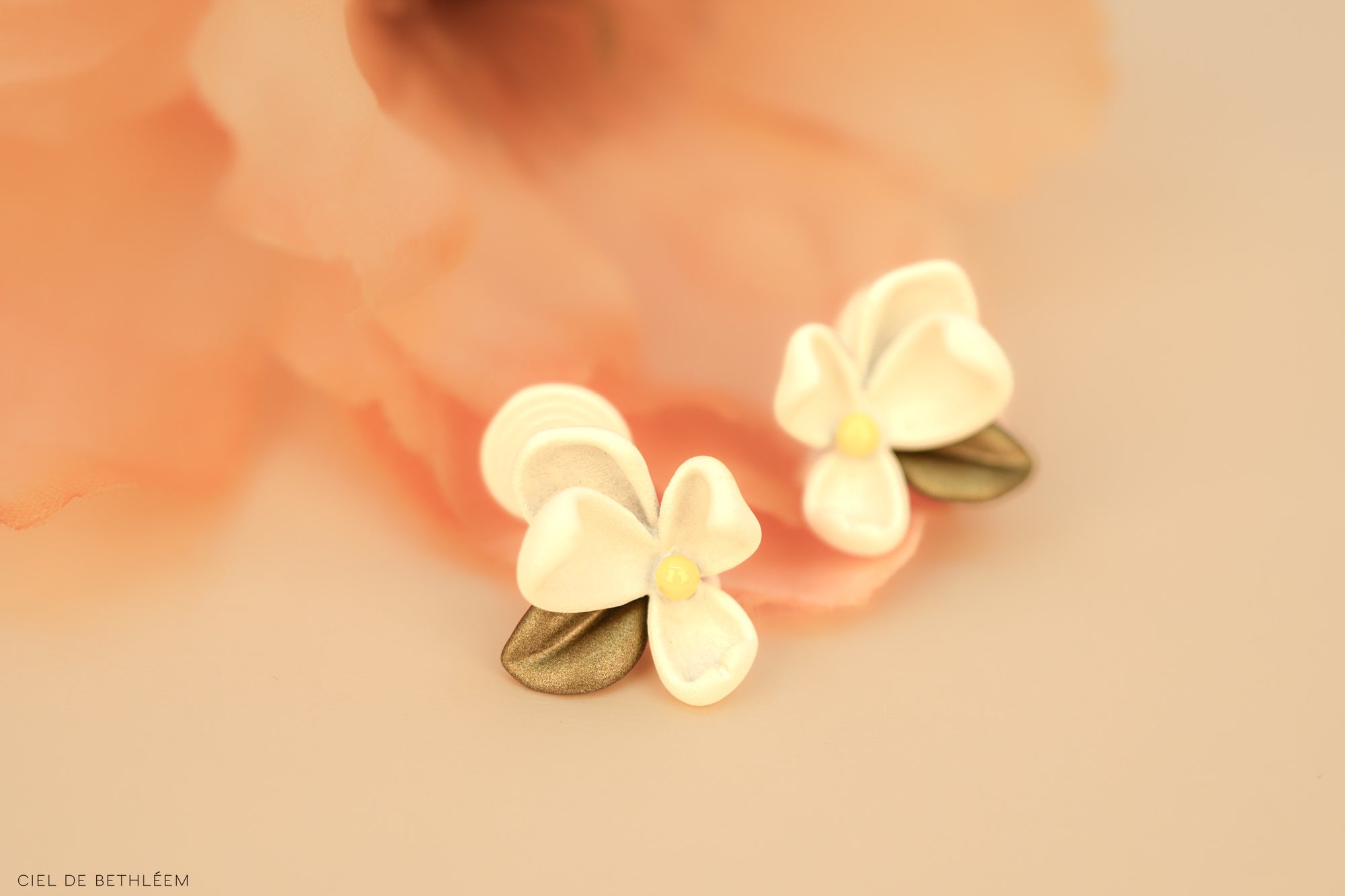 Lush 蕾絲耳釘