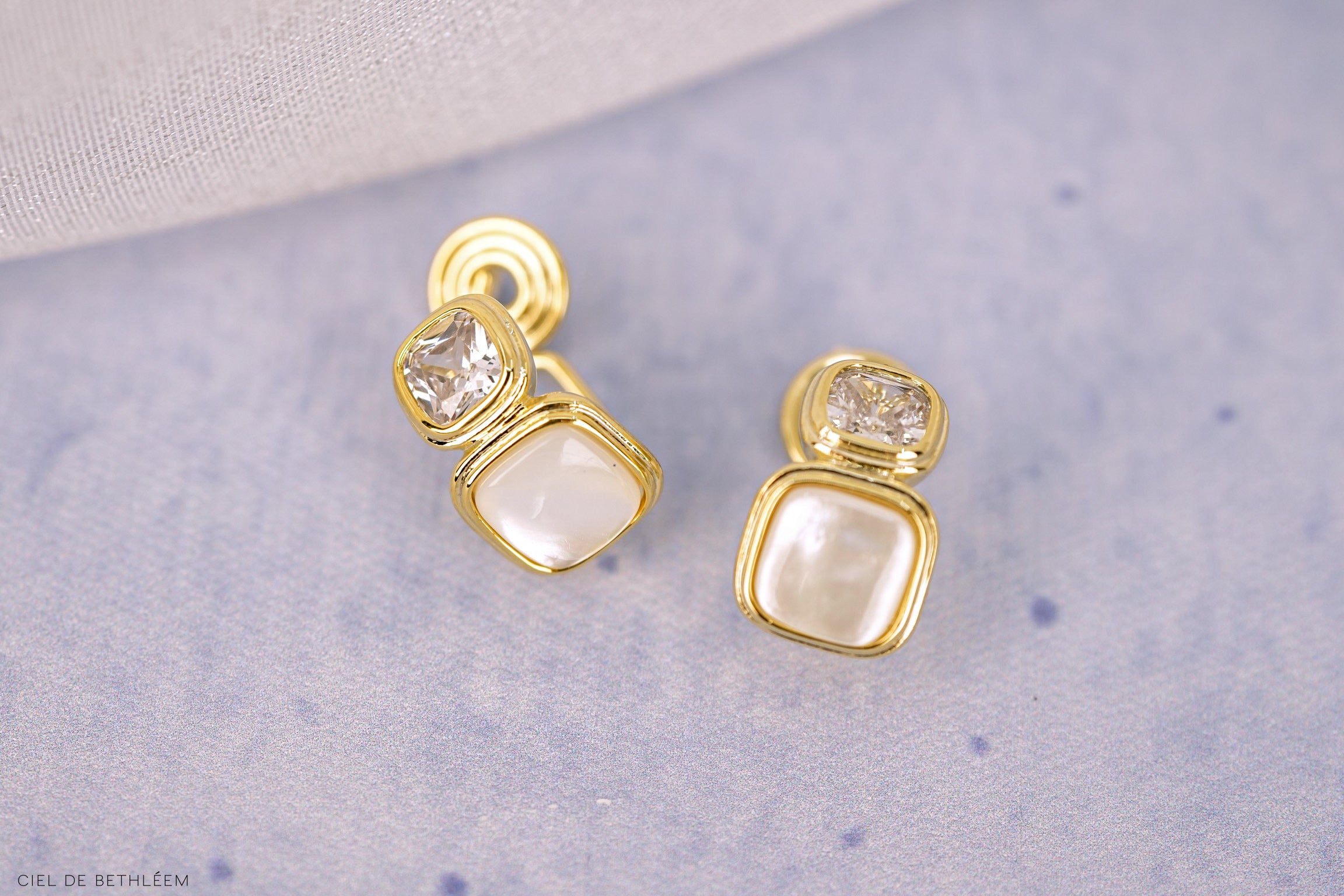 Glacial Ice Clip-on Earrings