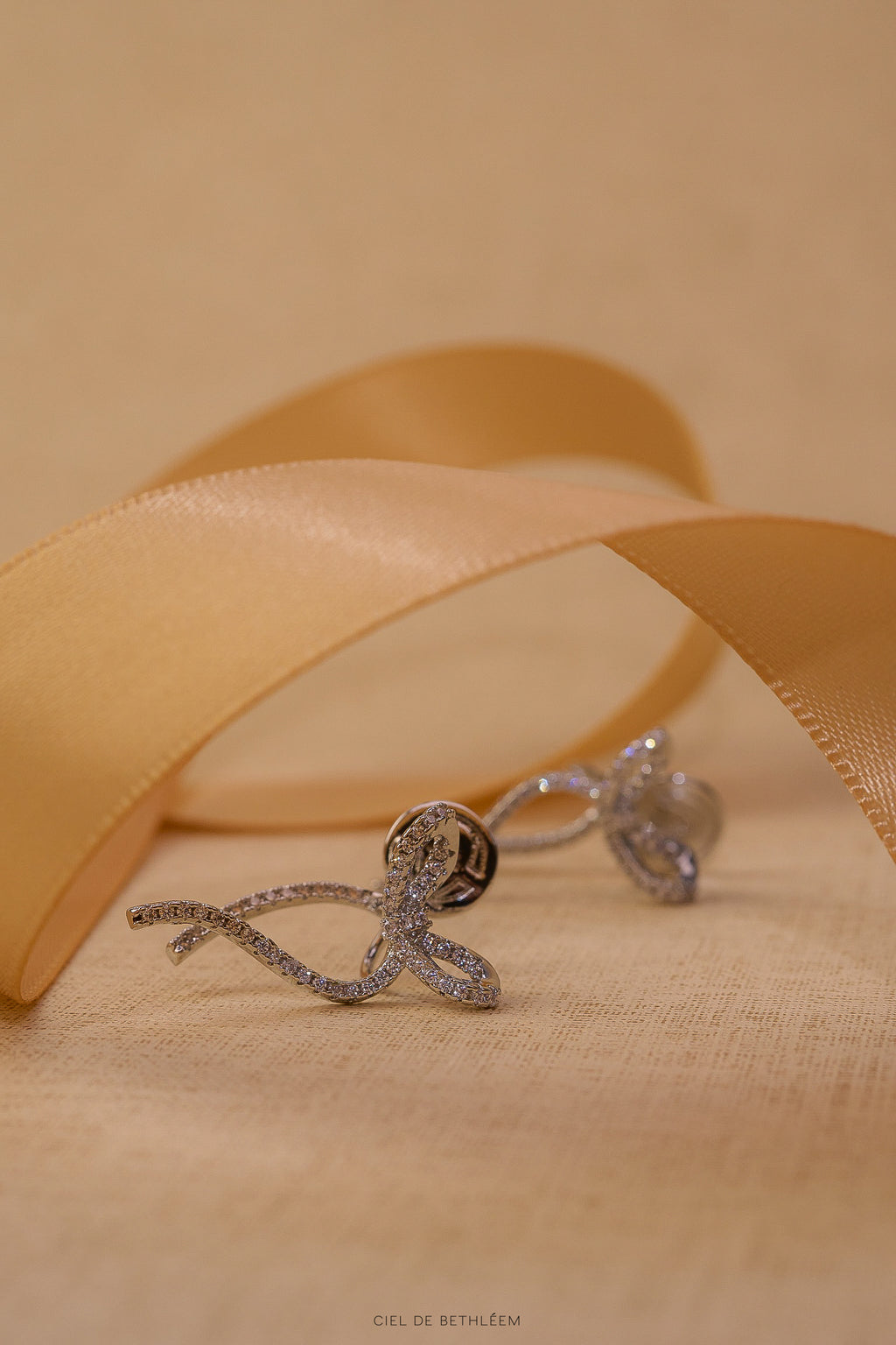 Finely Ribbon