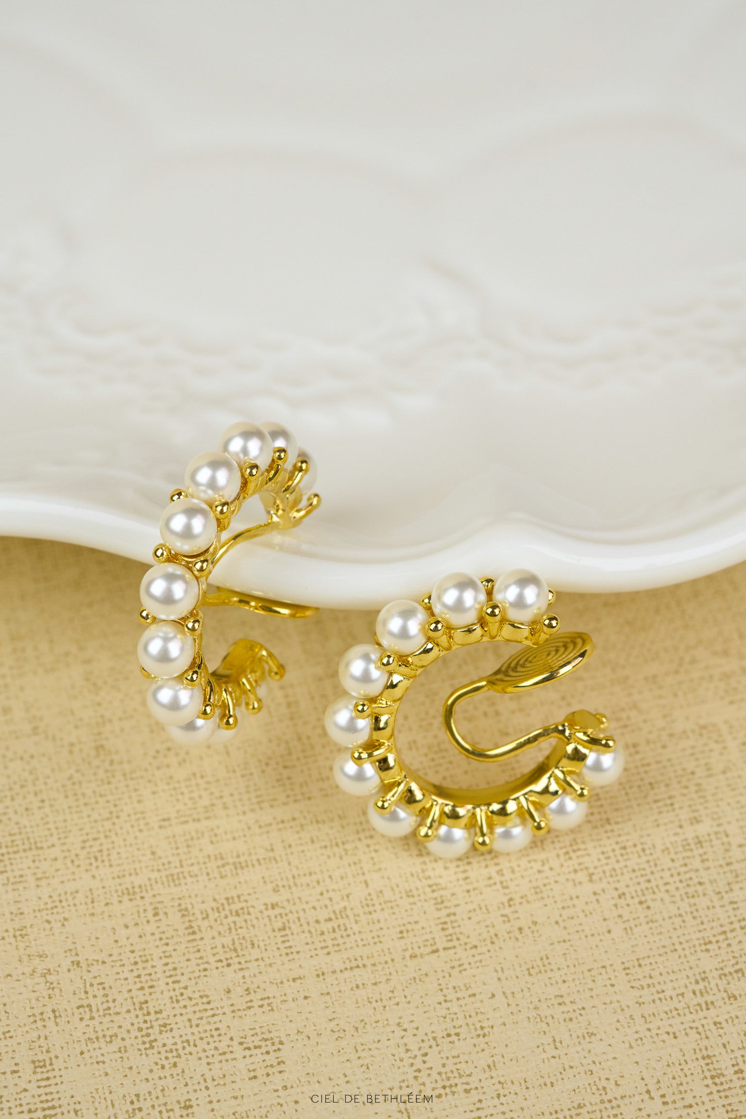 Charlotte Pearl Hoops