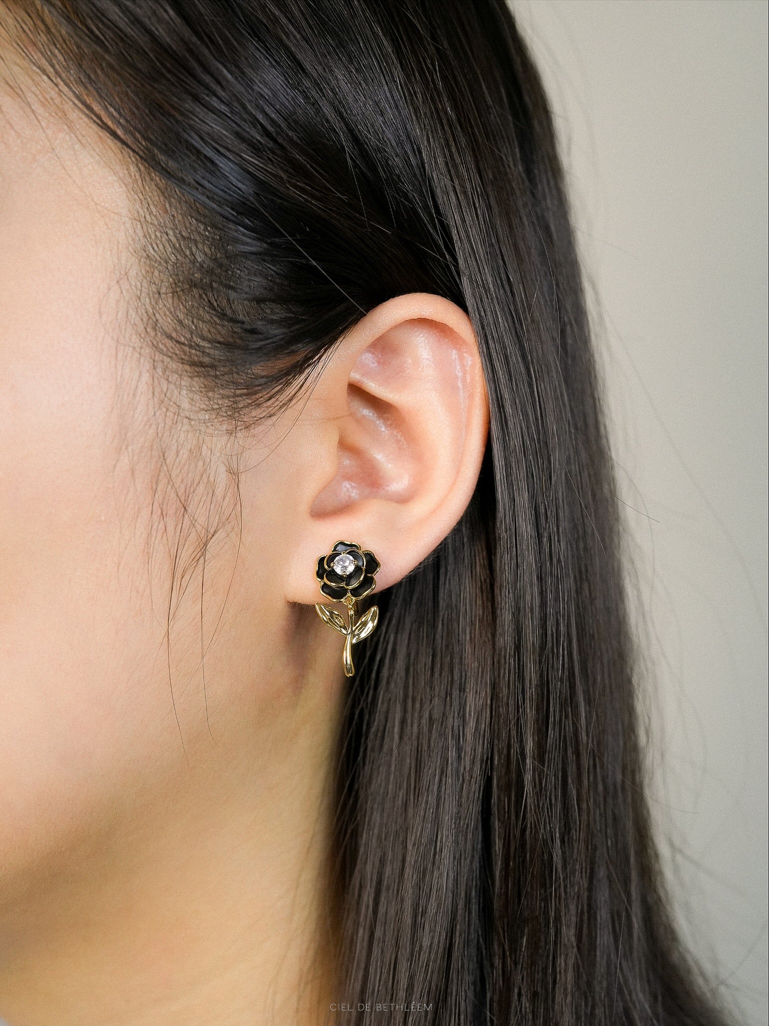 Camellia Black Earrings