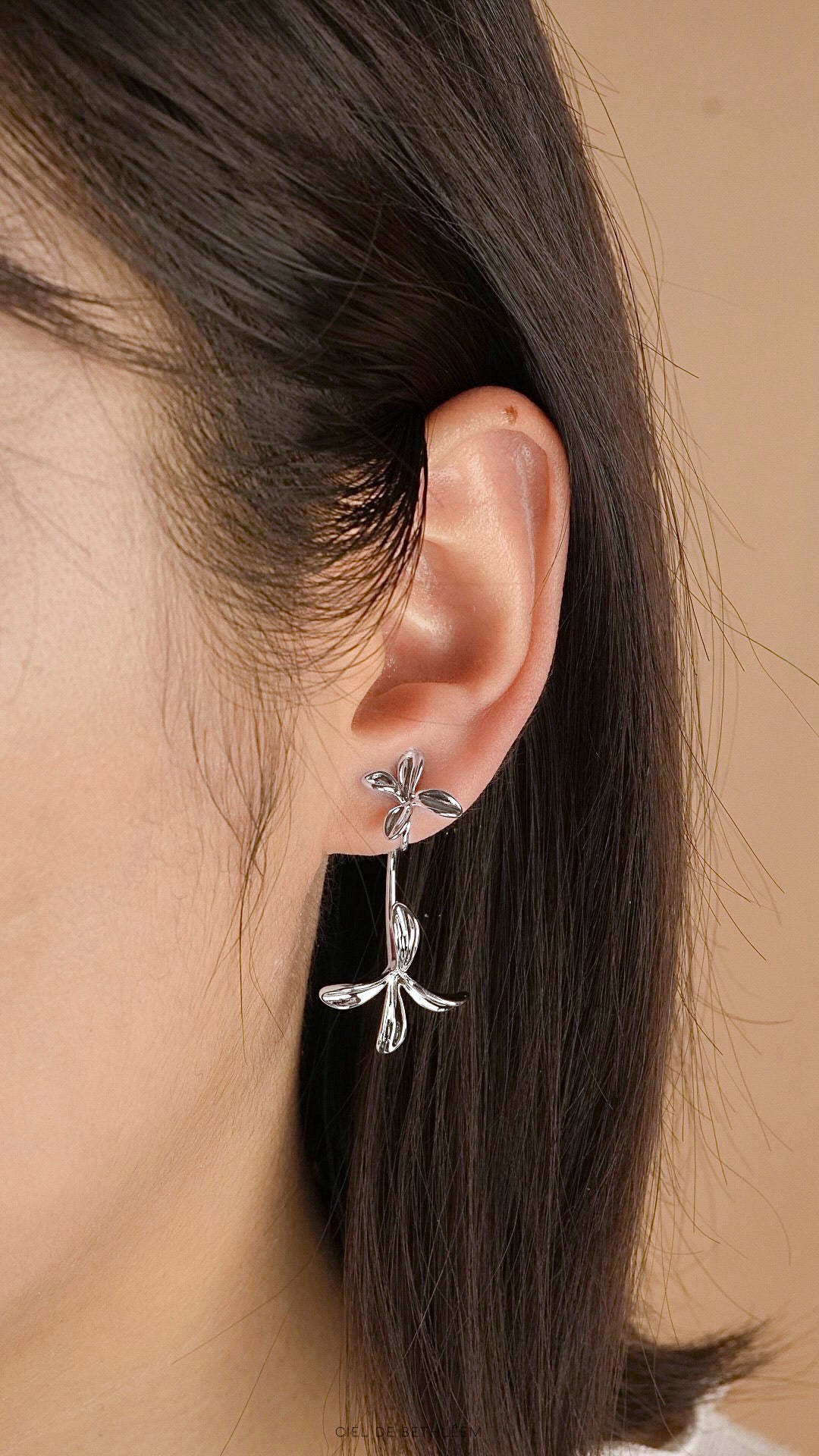 Aura Bloom Earrings