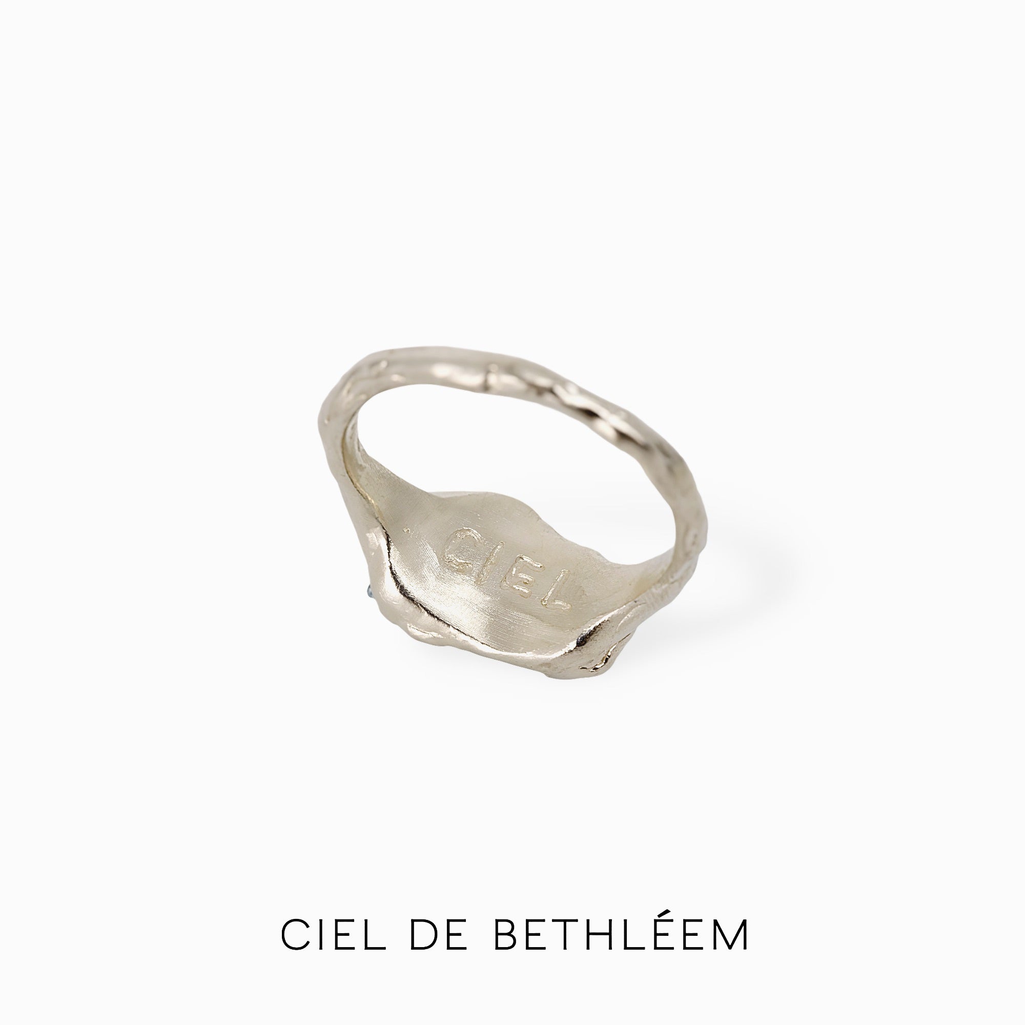 S925 Handcrafted Sterling Silver Ring - Crystal