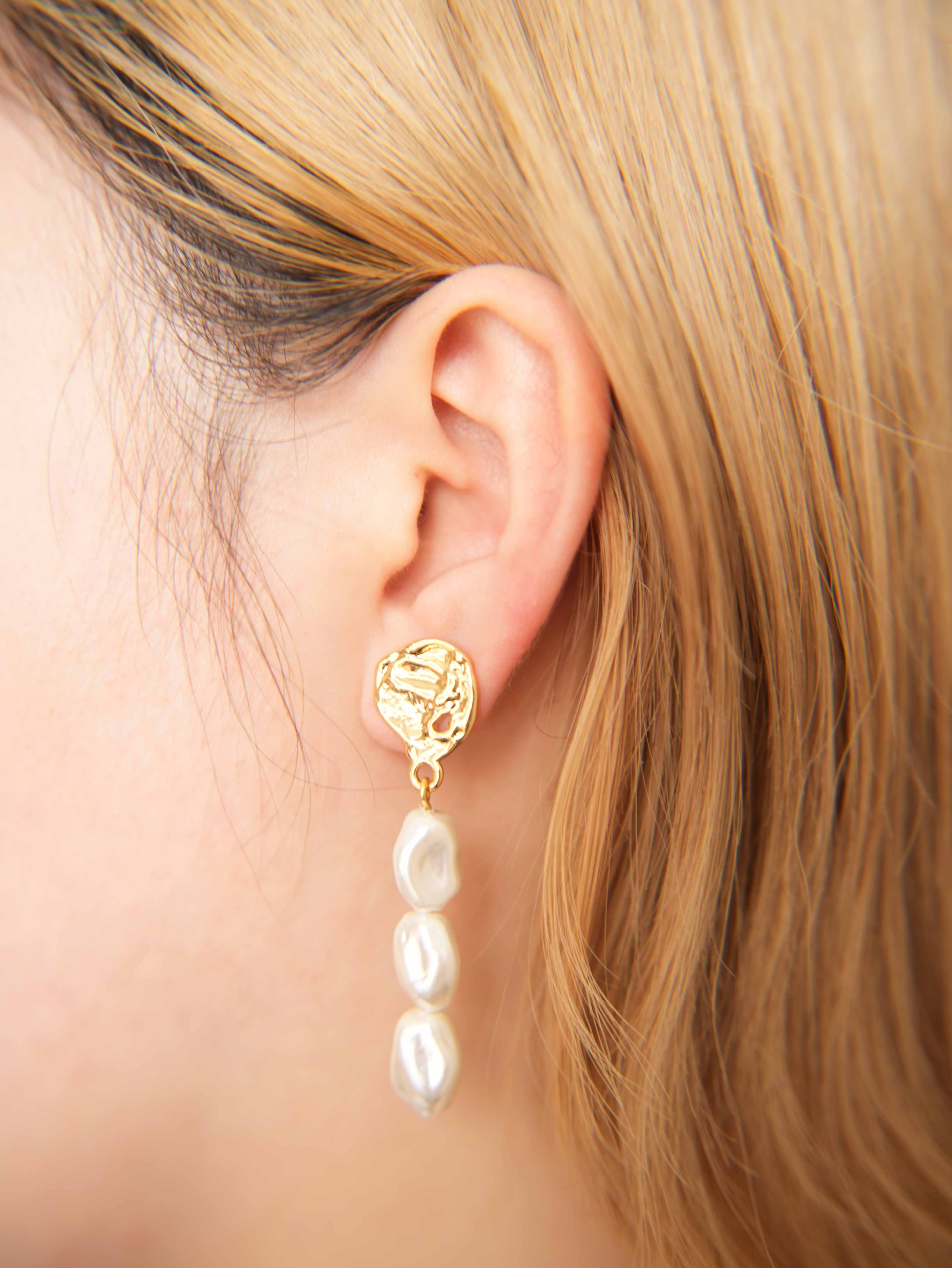 Roman Pearl Drop Earrings