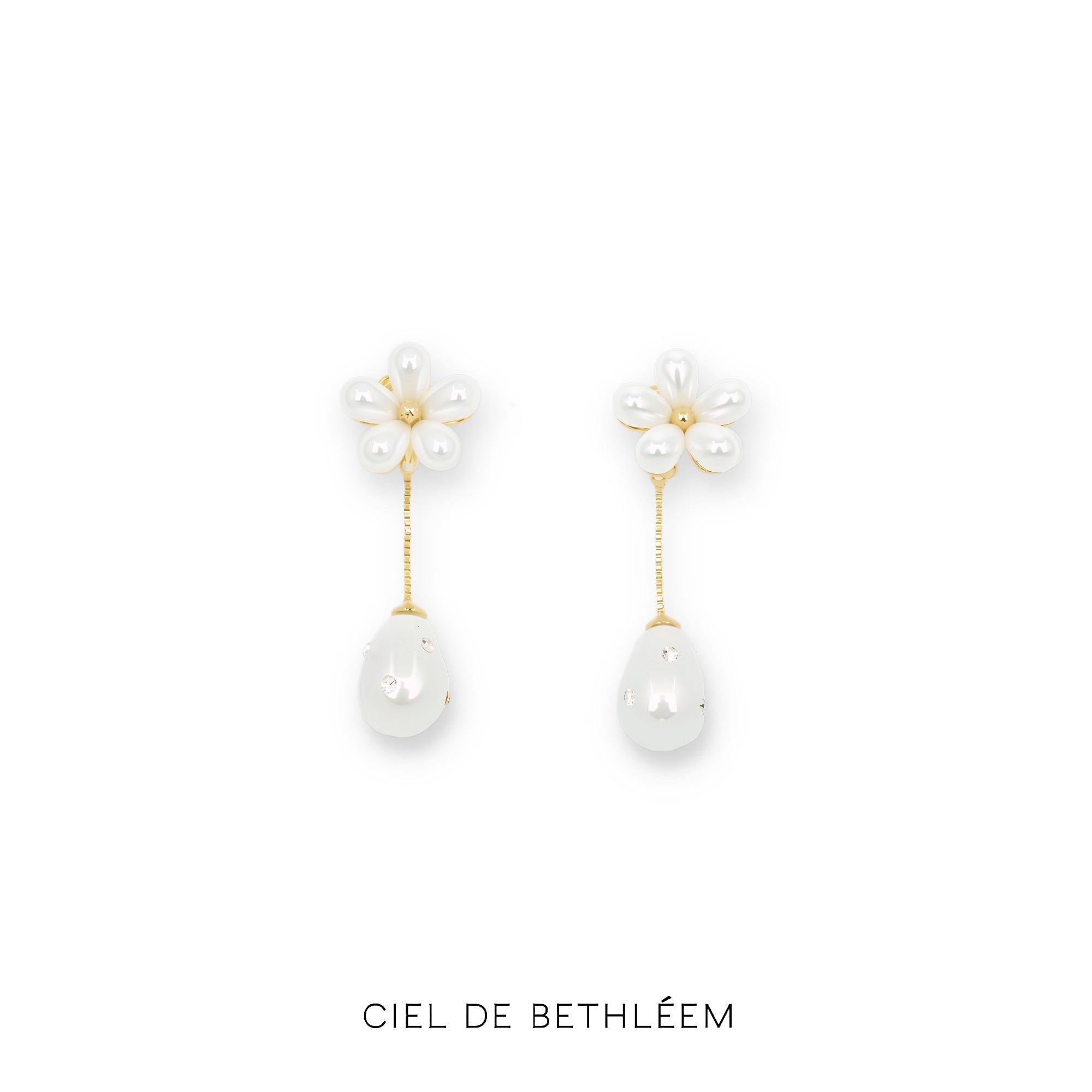 Evelyn Floral Clip-on Earrings