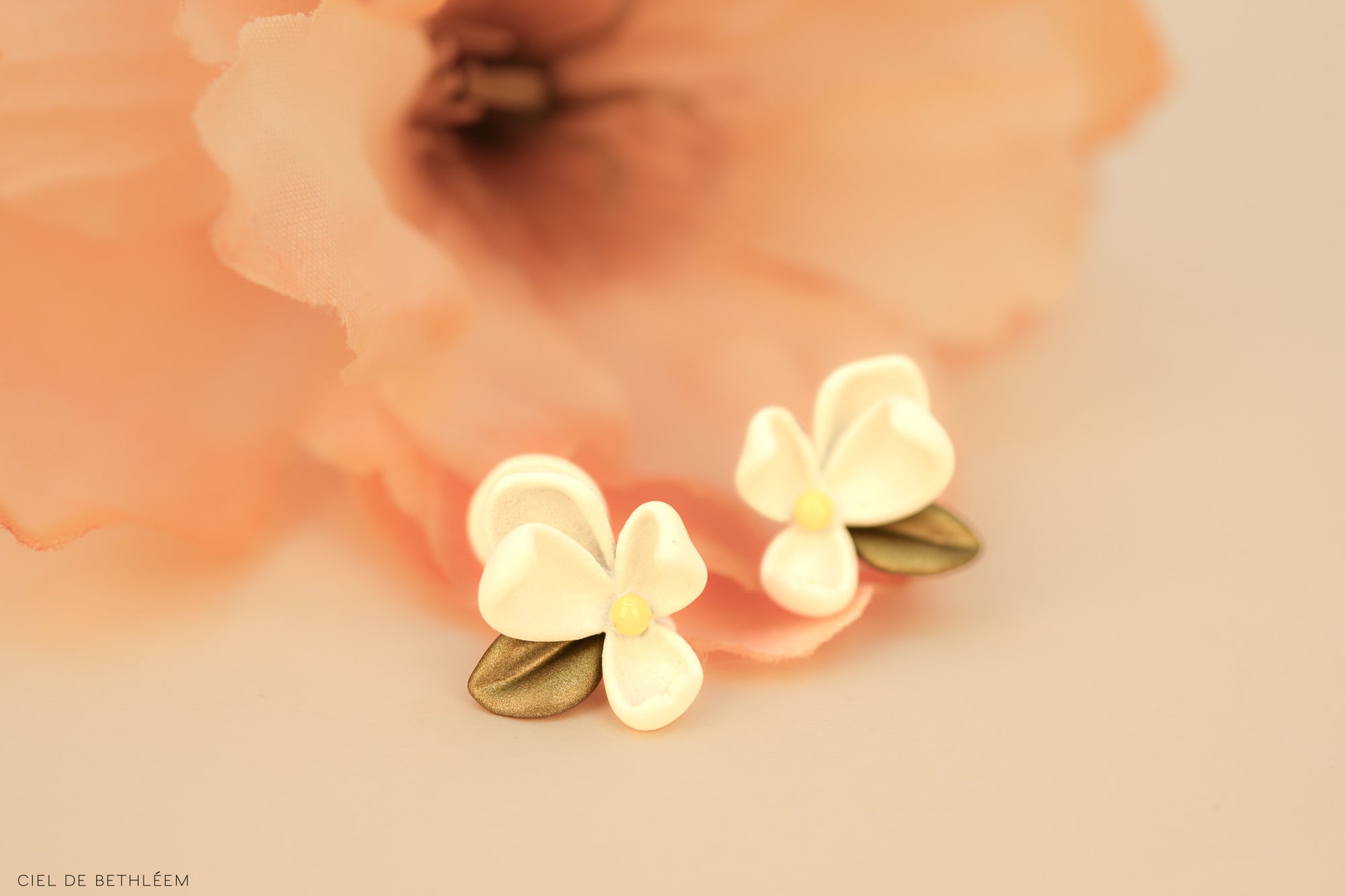 Lush 蕾絲耳釘