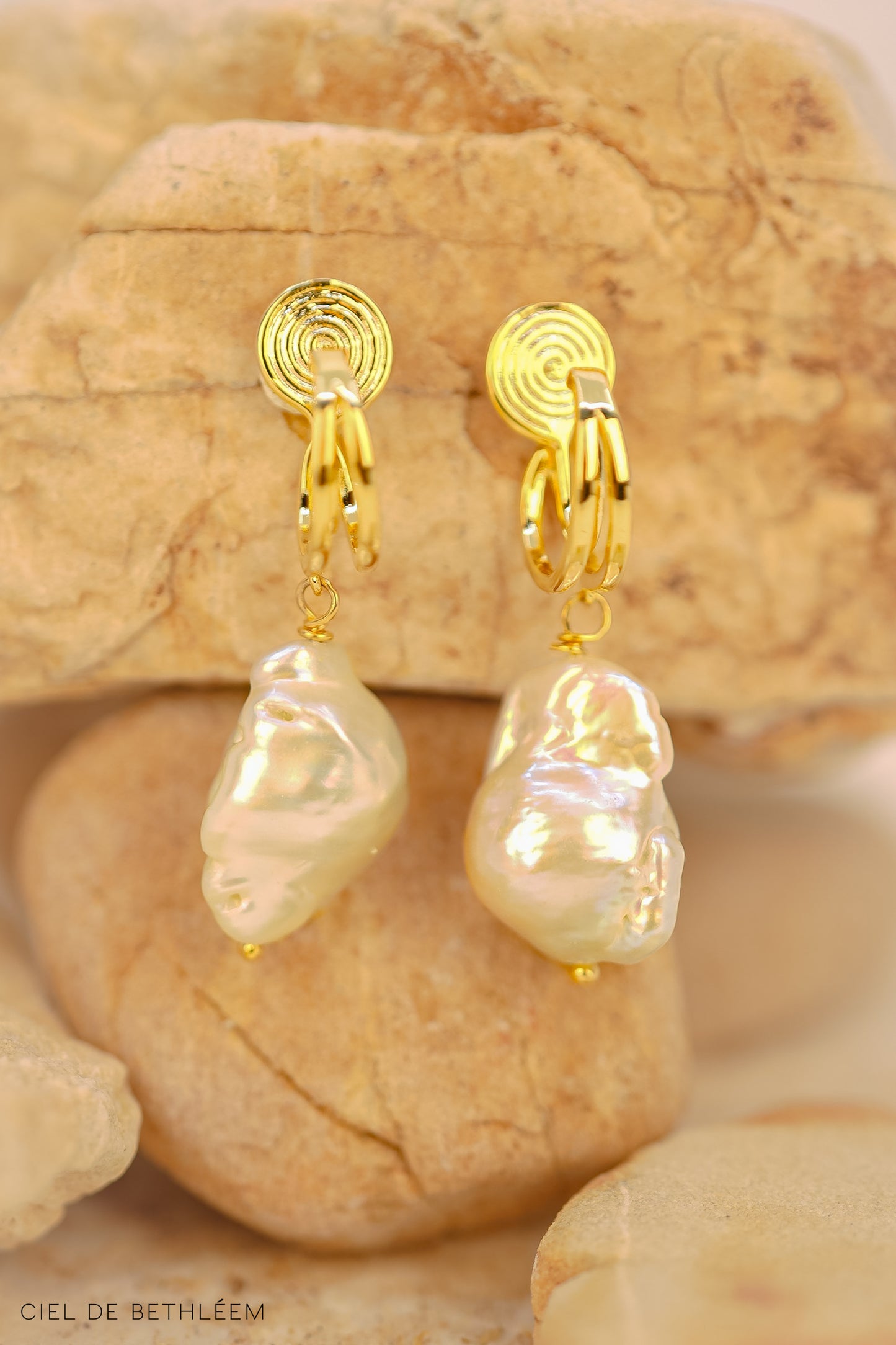 Natural Baroque Pearl Hoop Clip-on Earrings