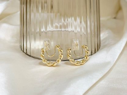 Clio Twisted Rope Hoops