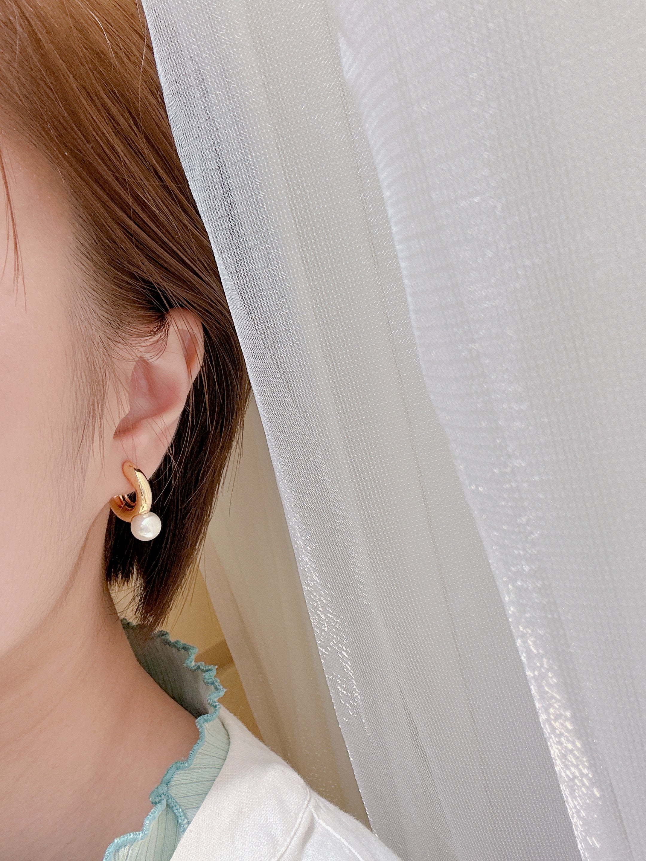 Dawn Pearl Hoops