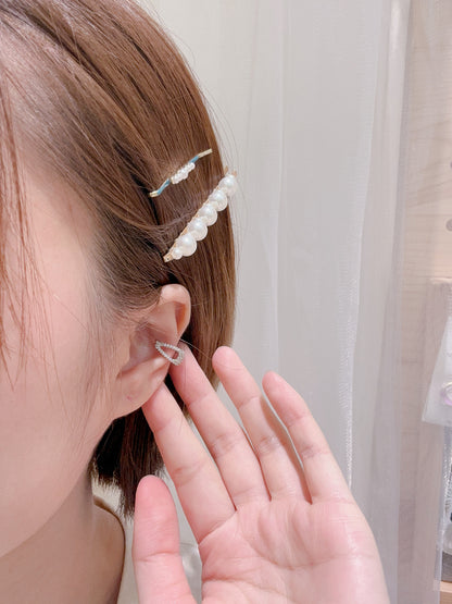 Mini Pin Ear Cuff