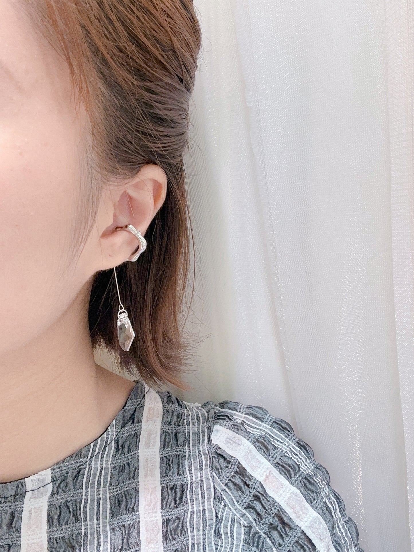 Clear Drop Ear Cuff