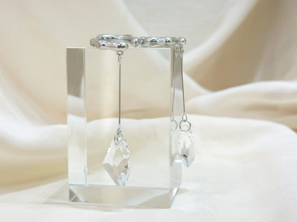 Clear Drop Ear Cuff