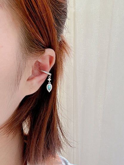 Dreamy Stella Ear Cuff