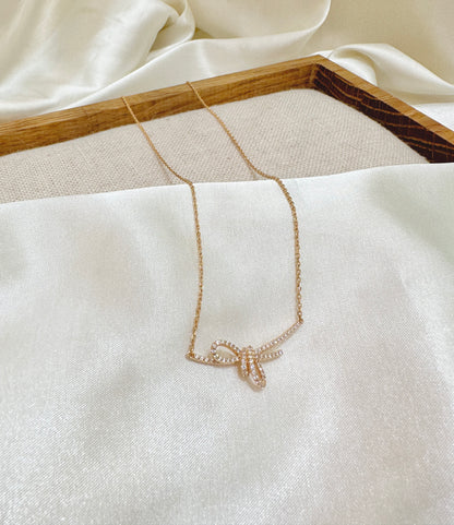 The Gift - Rose Gold Necklace