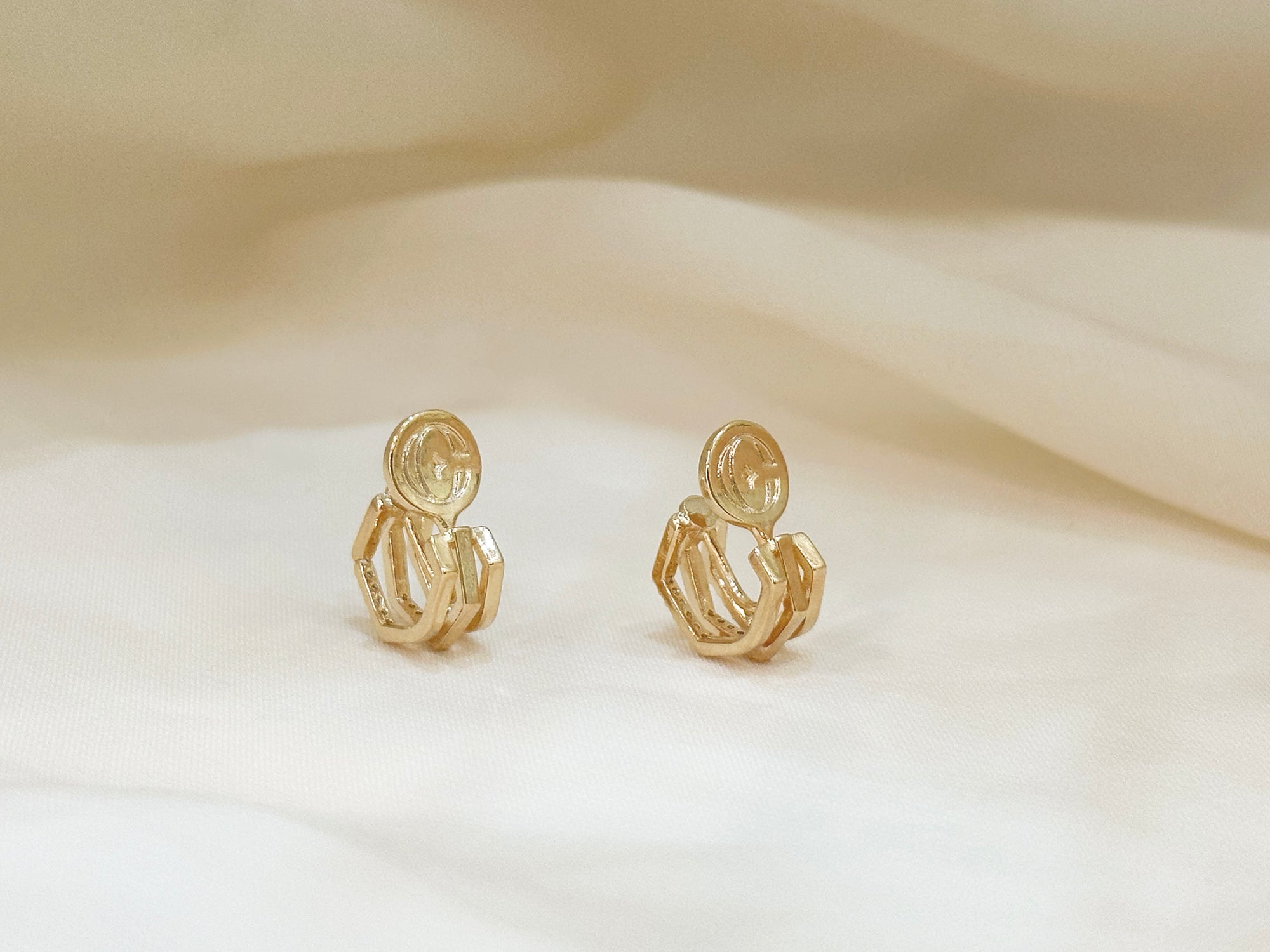 Mini Timeless Hoop