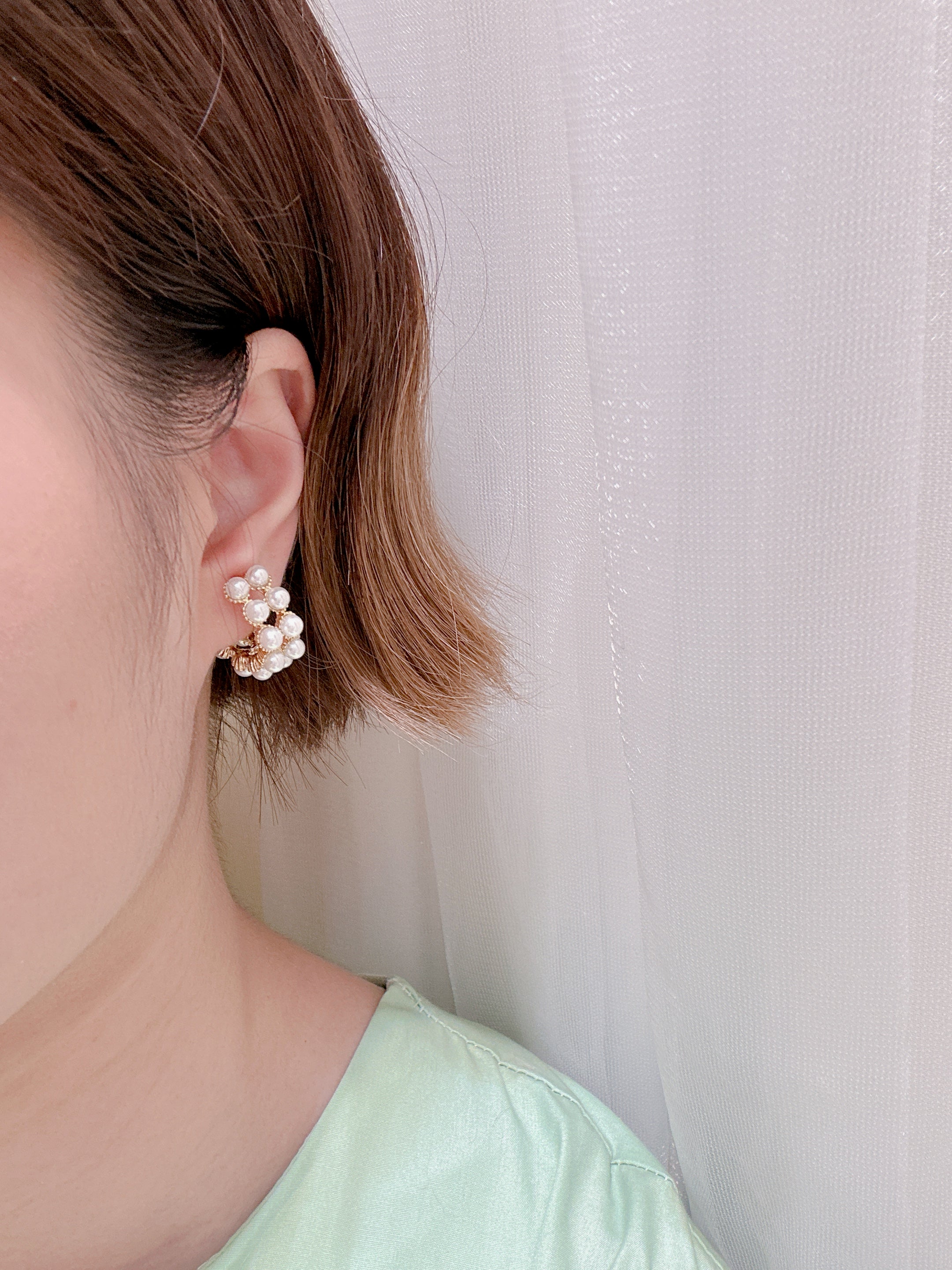 Ingrid Pearl Hoops
