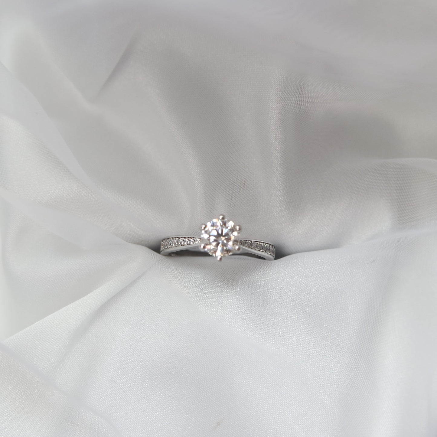 Barak - Diamond Solitaire Ring