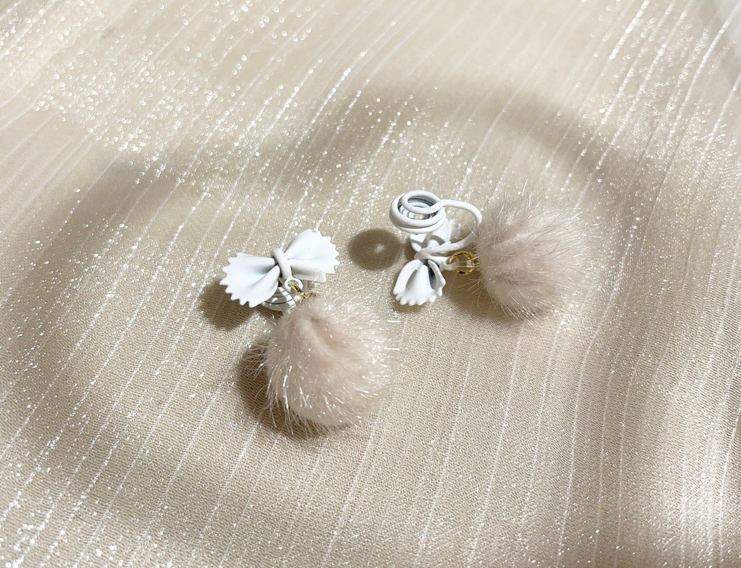 Ribbon Cotton Ball