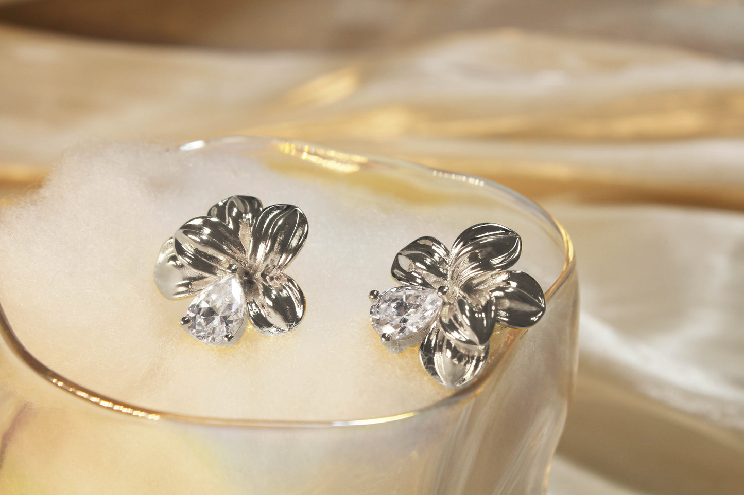 Glossy Flower Earrings