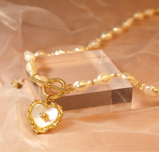 [Pre-order] Keshi Pearl Toggle Necklace - Vintage Lover