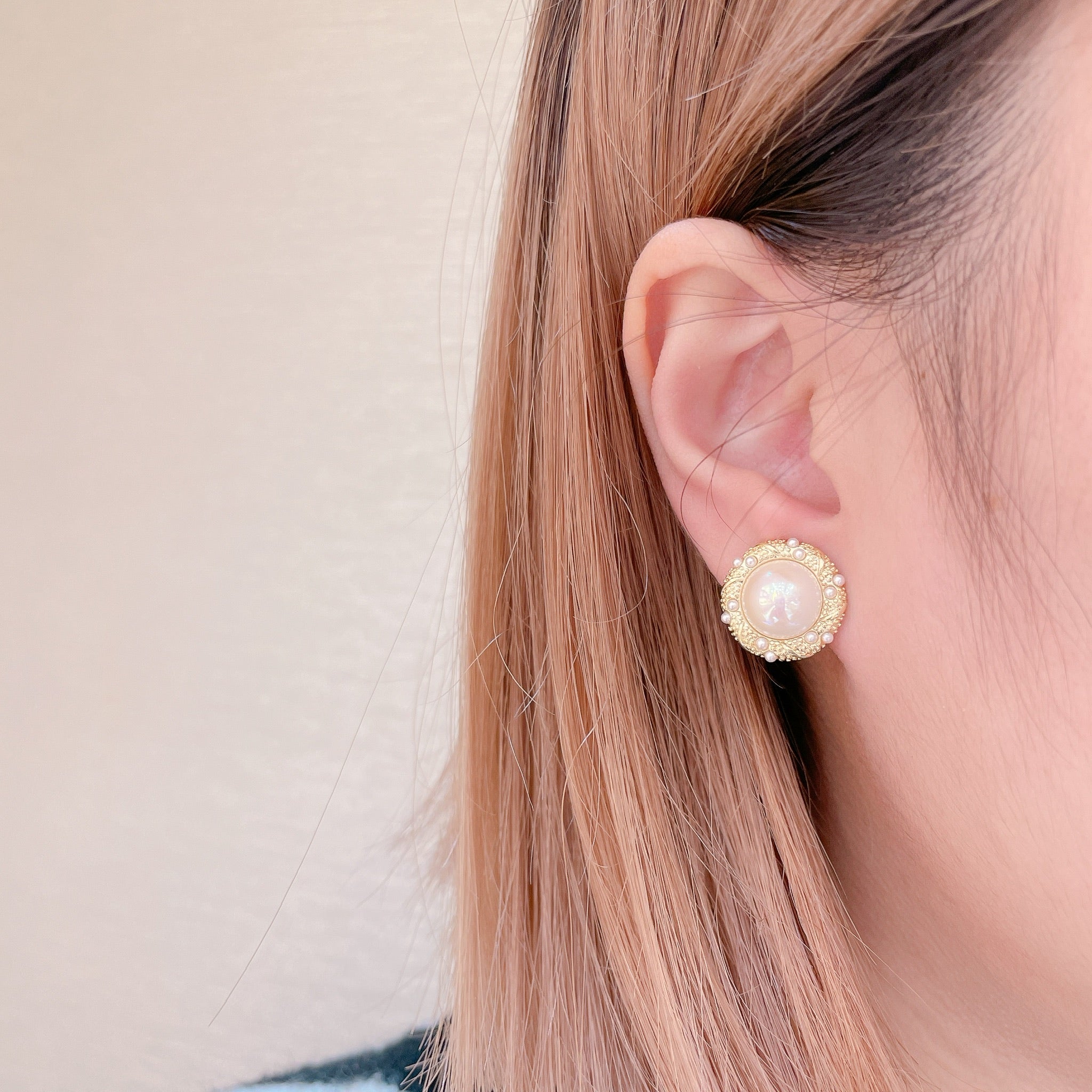 Quinn Pearl Earrings